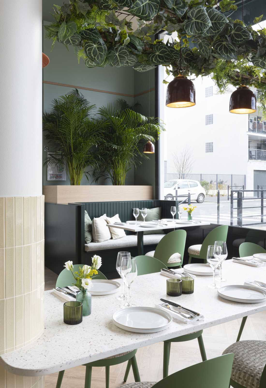 Aménagement intérieur d'un restaurant haut de gamme par un architecte de la Haute-Garonne