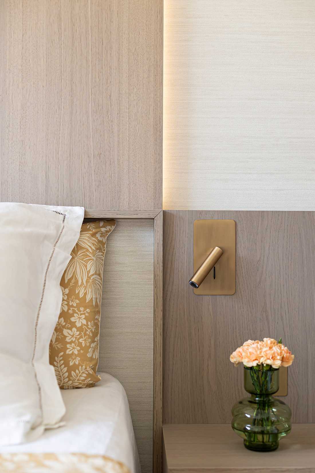 Tête de lit agencé sur mesure par un architecte d'intérieur