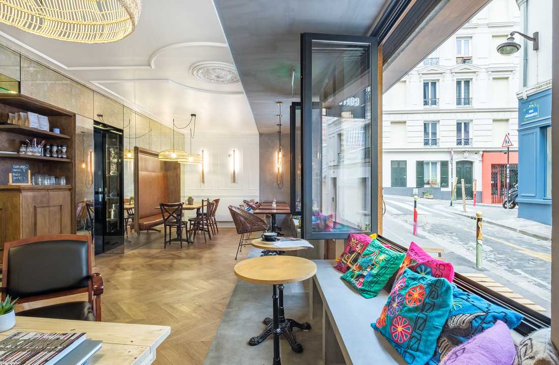 Haussmann style cafe-restaurant interior design by an architect in Toulouse