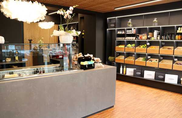 Aménagement d'une épicerie de luxe à Toulouse