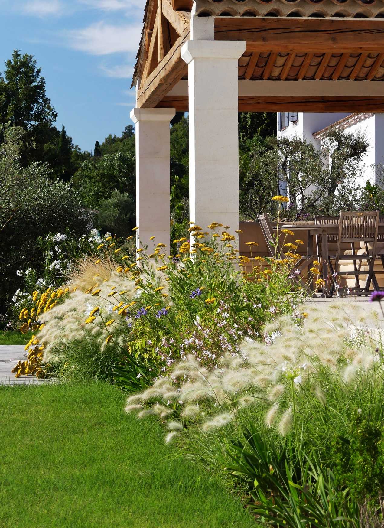 Terrace designed by a landscape architect in Toulouse