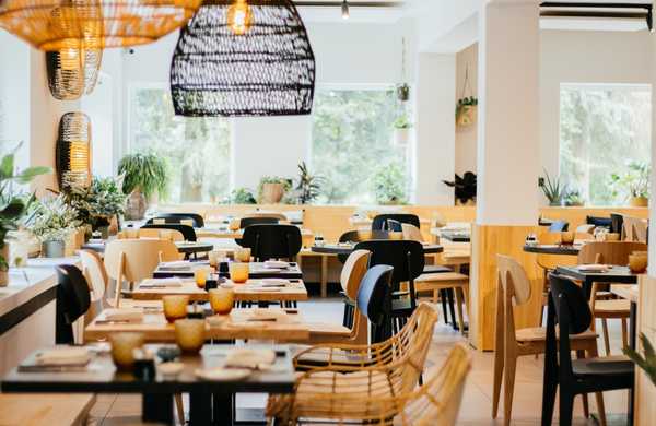 Remodelling intérieur d'un hôtel - restaurant à Toulouse par un architecte