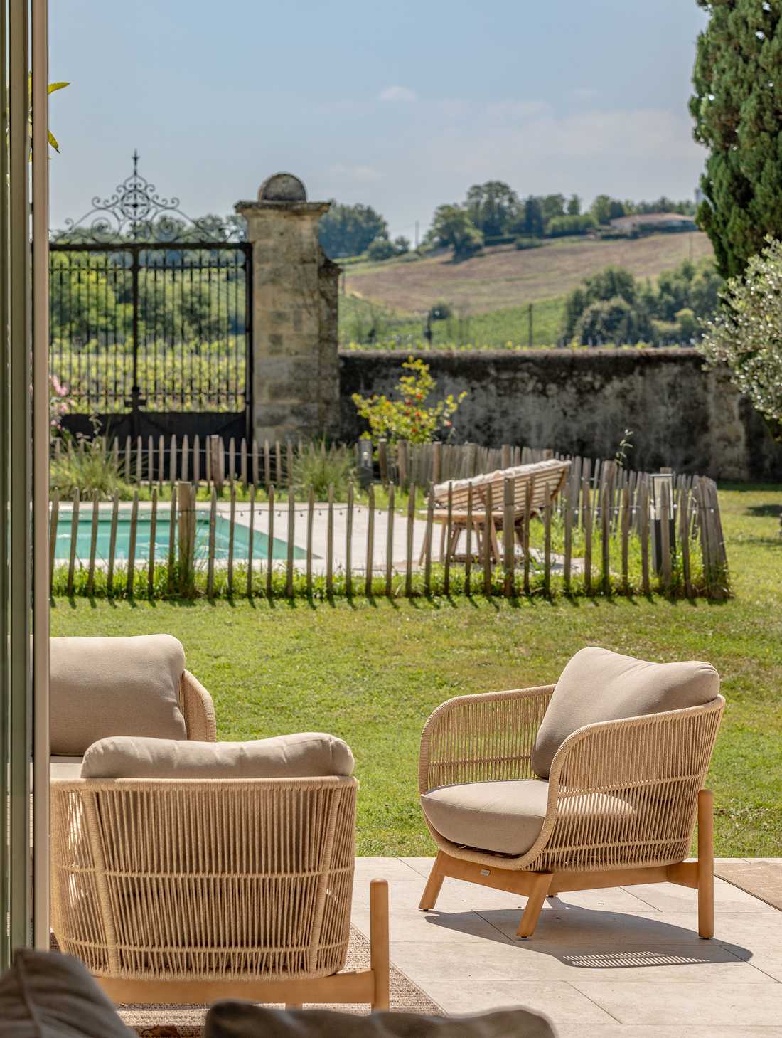 Aménagement paysager du jardin d'un chateau avec piscine de la Haute-Garonne